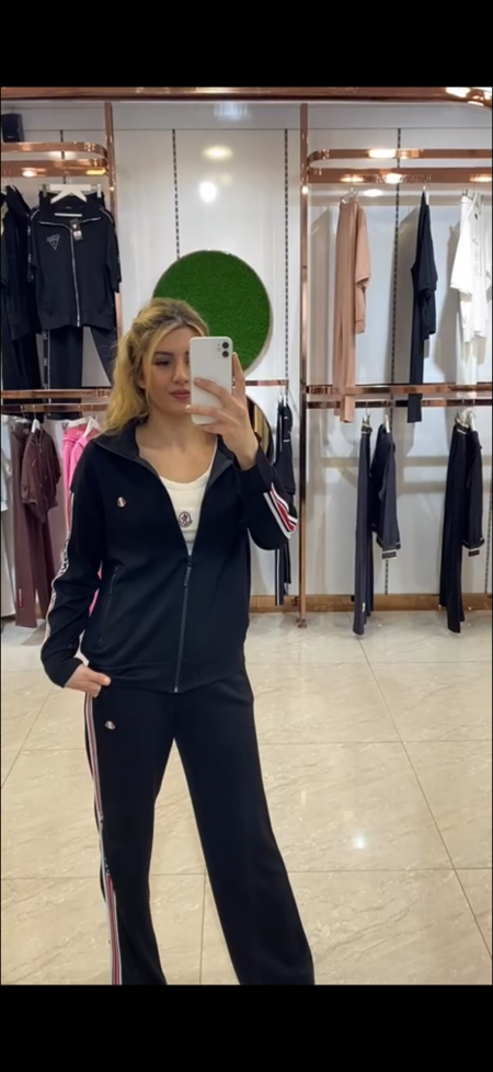 ‏بدلةMONCLER