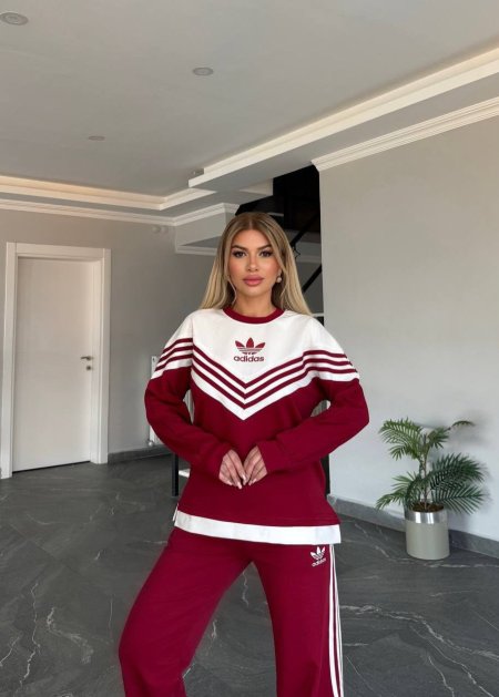 احمر وابيض